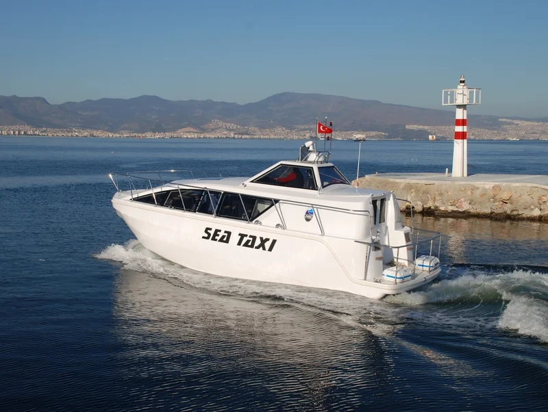 Express 35 tekne tasarımı — Umut Aras